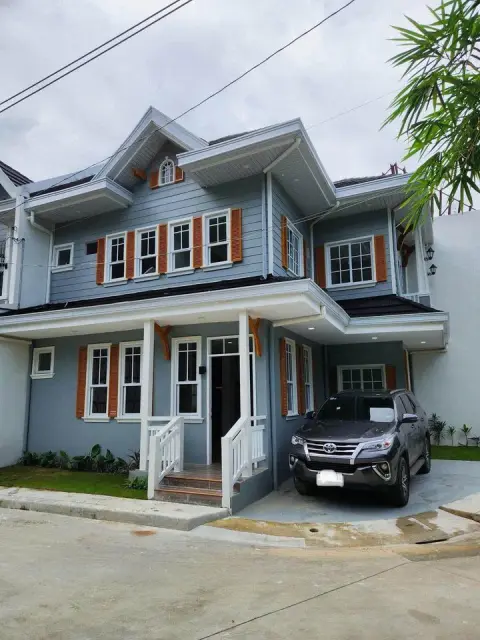 corner-2-storey-house-for-rent-in-estellewoods-residences-for-rent