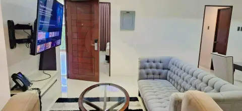 for-rent-elegant-3-bedroom-condo-in-mabolo-for-rent