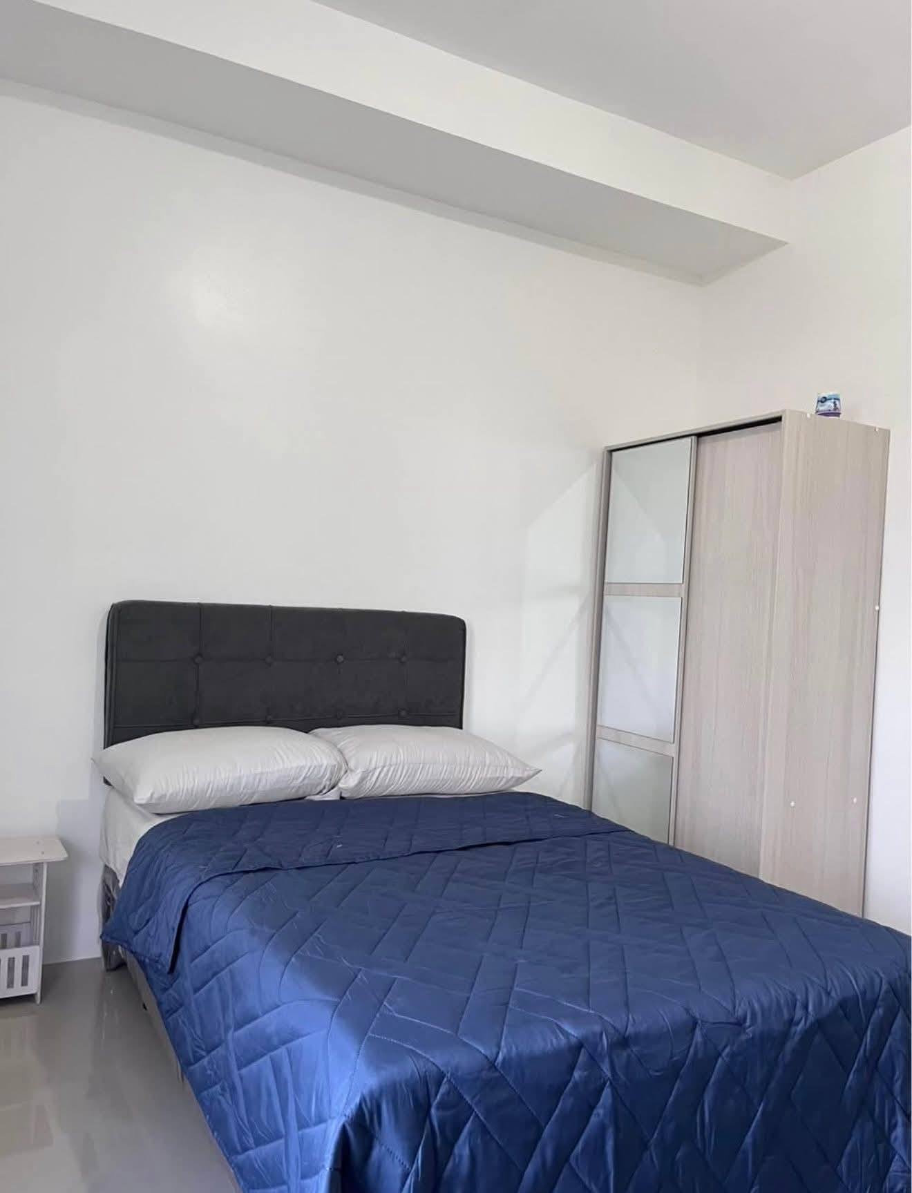 FOR RENT: STUDIO UNIT -West Jones Residences Cebu City https://rent.ph/uploads/0000/115/2025/06/08/503274993-122210466854117934-6101197103030902227-n.jpg