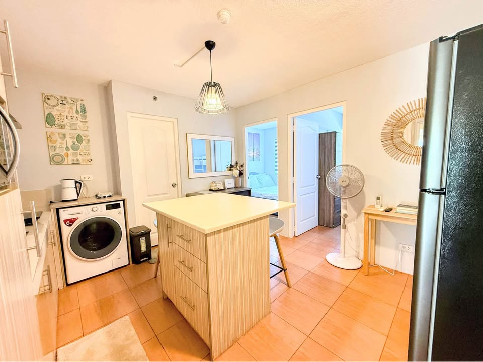Sanremo Oasis 3BR for RENT Rare Unit with Parking, SRP, Cebu City https://rent.ph/uploads/0000/120/2025/08/22/14.jpg