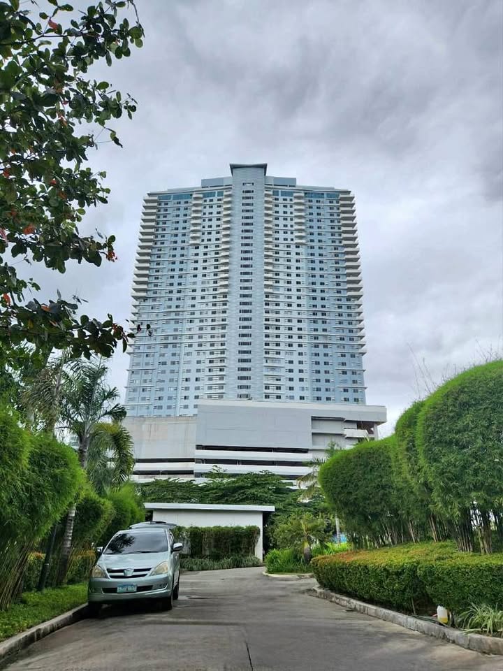 Fully furnished Studio for RENT in Taft East Gate Across Lander's https://rent.ph/uploads/0000/120/2025/10/14/110.jpg