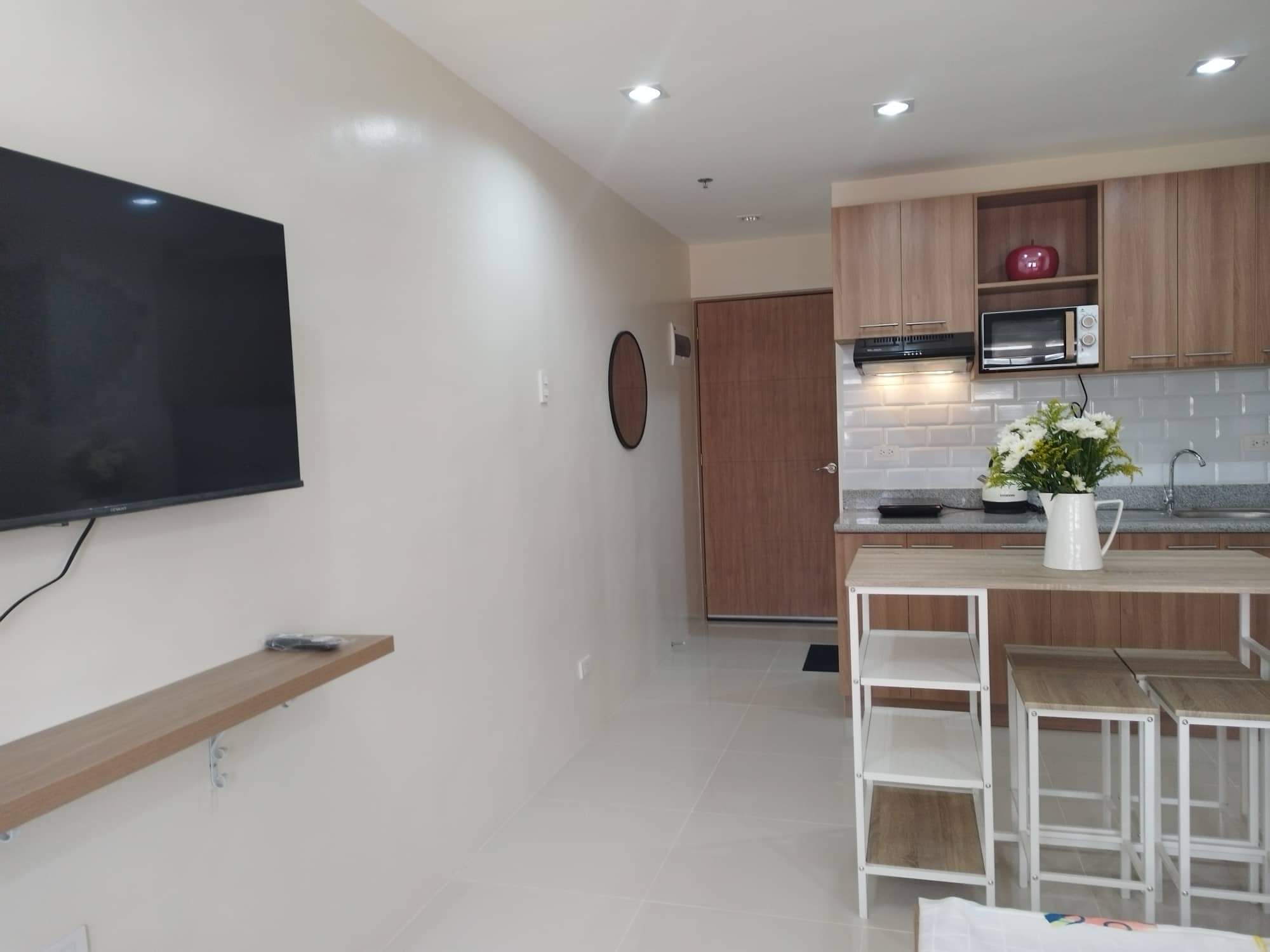 Furnished Studio in Midpoint Residences Mandaue City - Rent PH | Rent ...