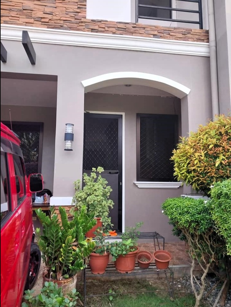 3 Bedrooms House and Lot in Yati Liloan Near Church, Mall, College and ...