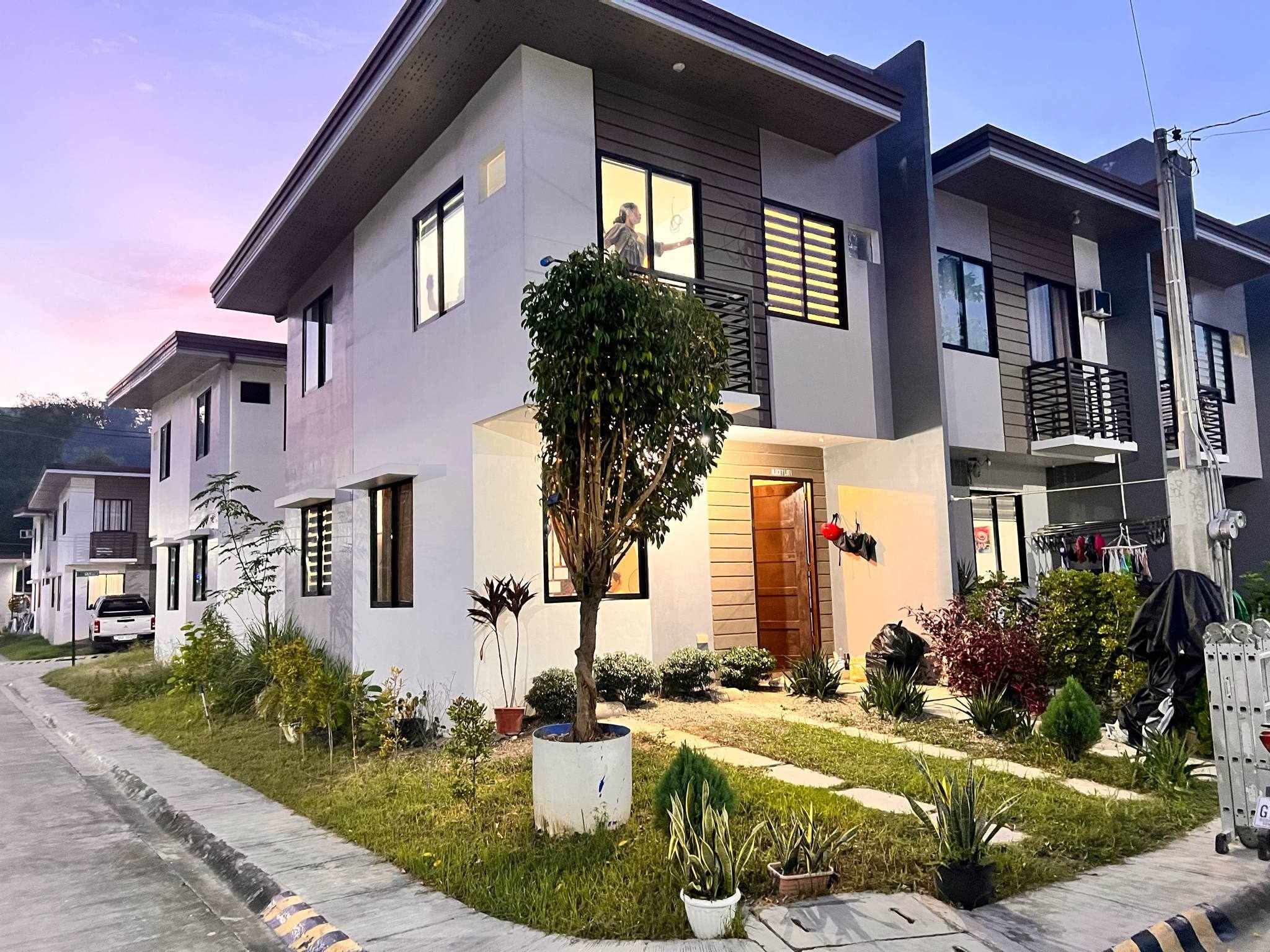 Mimosa Minglanilla Subdivision for Rent https://rent.ph/uploads/0000/25/2025/05/28/6ac4b289a315a970d0d115cc4be5f2c9.jpeg