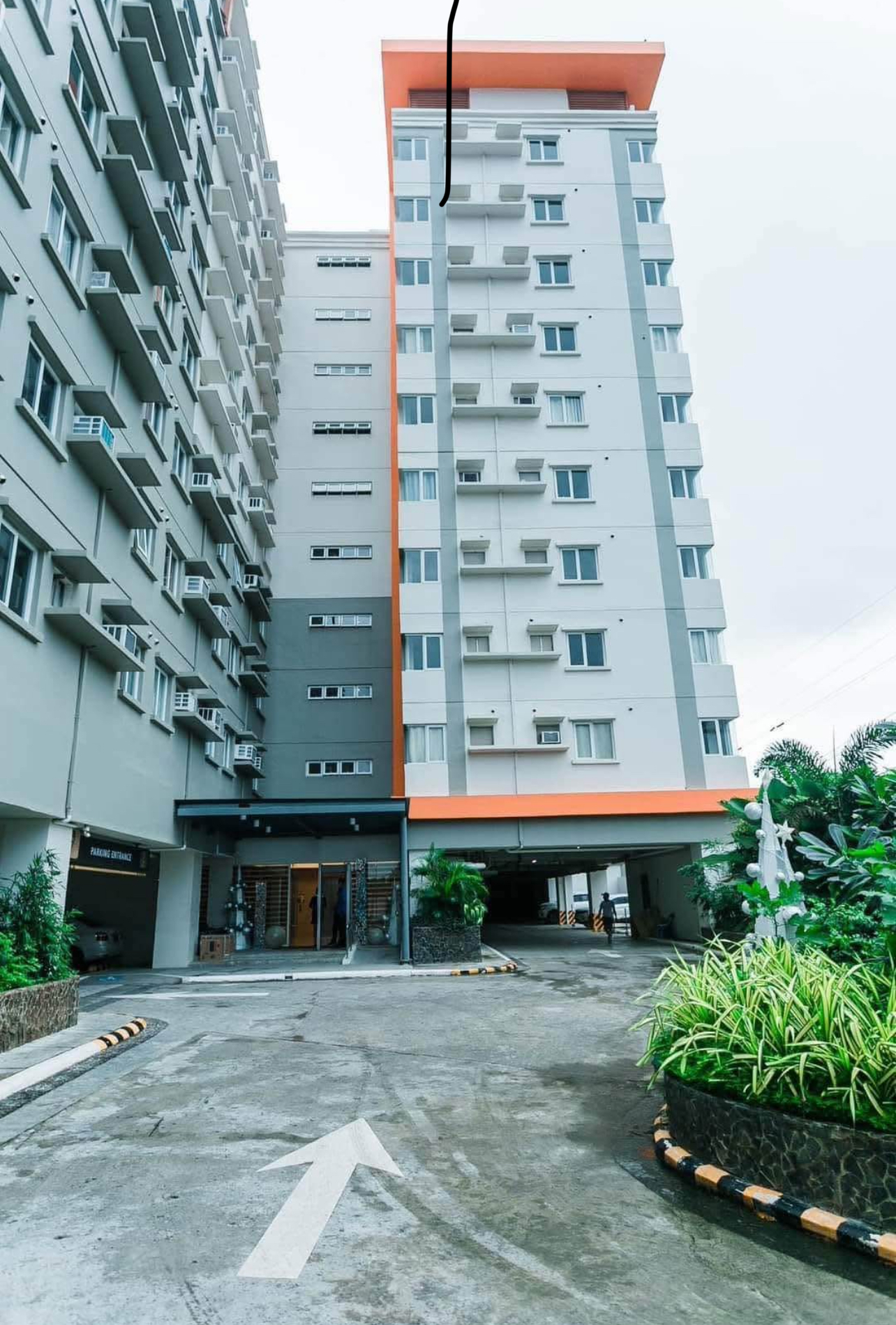 Condominium for rent in Guadalupe https://rent.ph/uploads/0000/25/2025/06/15/img-8282.jpeg