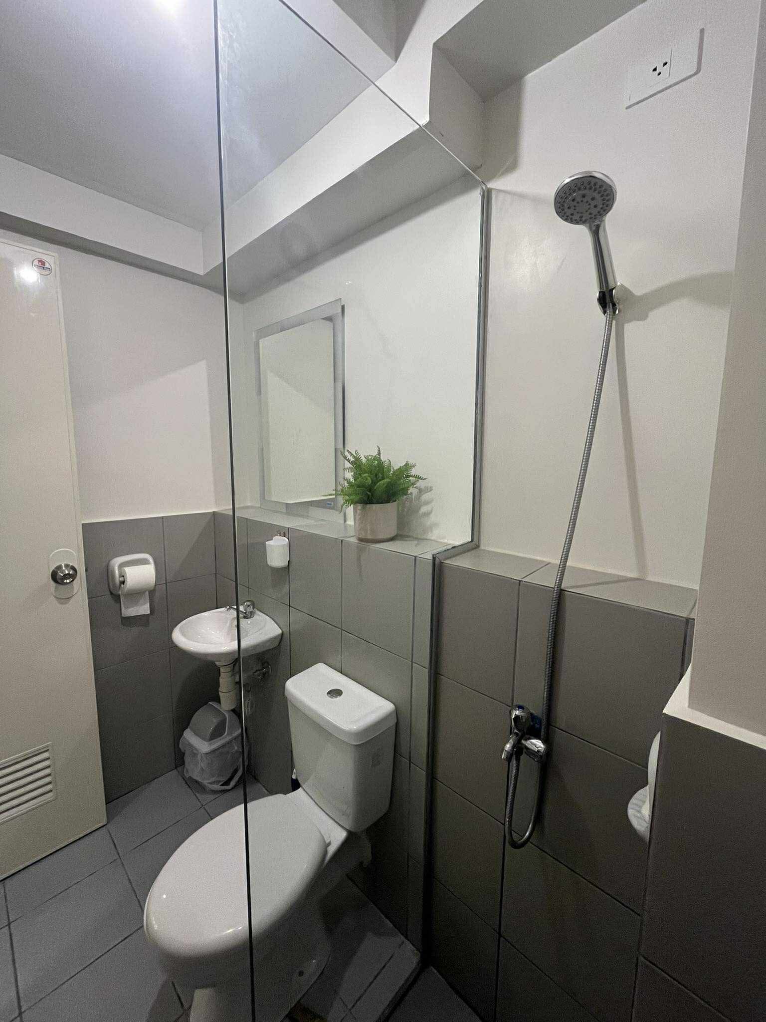 Deca Homes Banilad for Rent https://rent.ph/uploads/0000/25/2025/10/18/3fdb05a70a4f61635550b92b5529cc61.jpeg