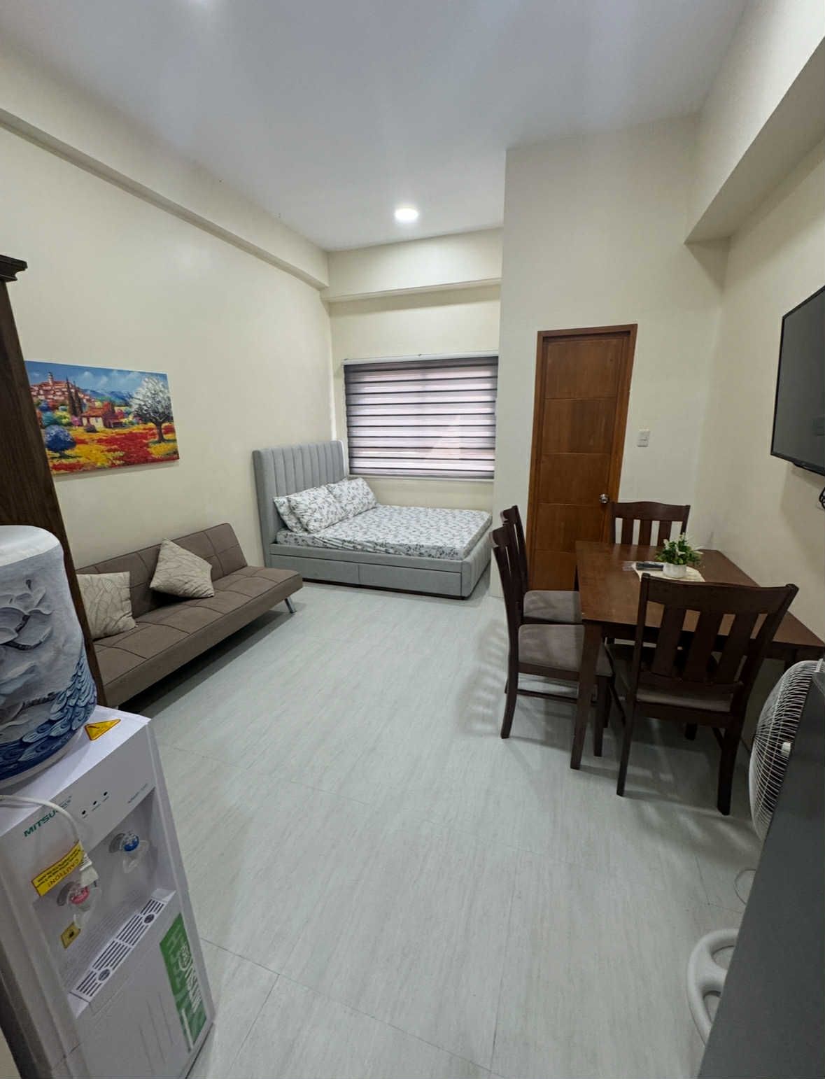 Furnished studio for Rent in Northwoods https://rent.ph/uploads/0000/717/2025/09/13/messenger-creation-a6194dca-45fd-4933-8bc7-0074a56362bb.jpeg