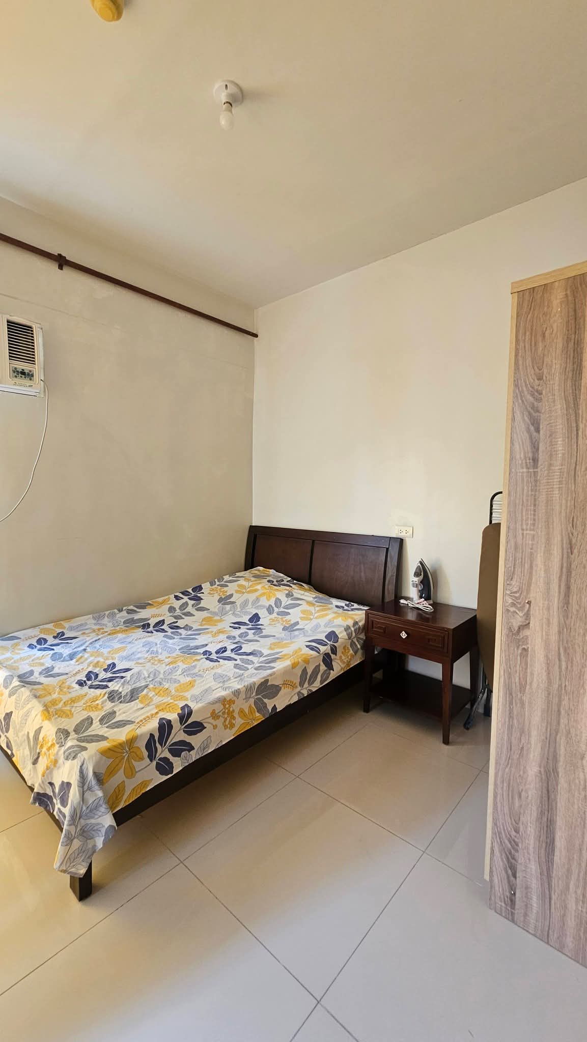 For Rent Fully -furnished 2 bedroom 60SQM Corner with Balcony and Private Parking https://rent.ph/uploads/0000/914/2025/12/10/1000265955.jpg