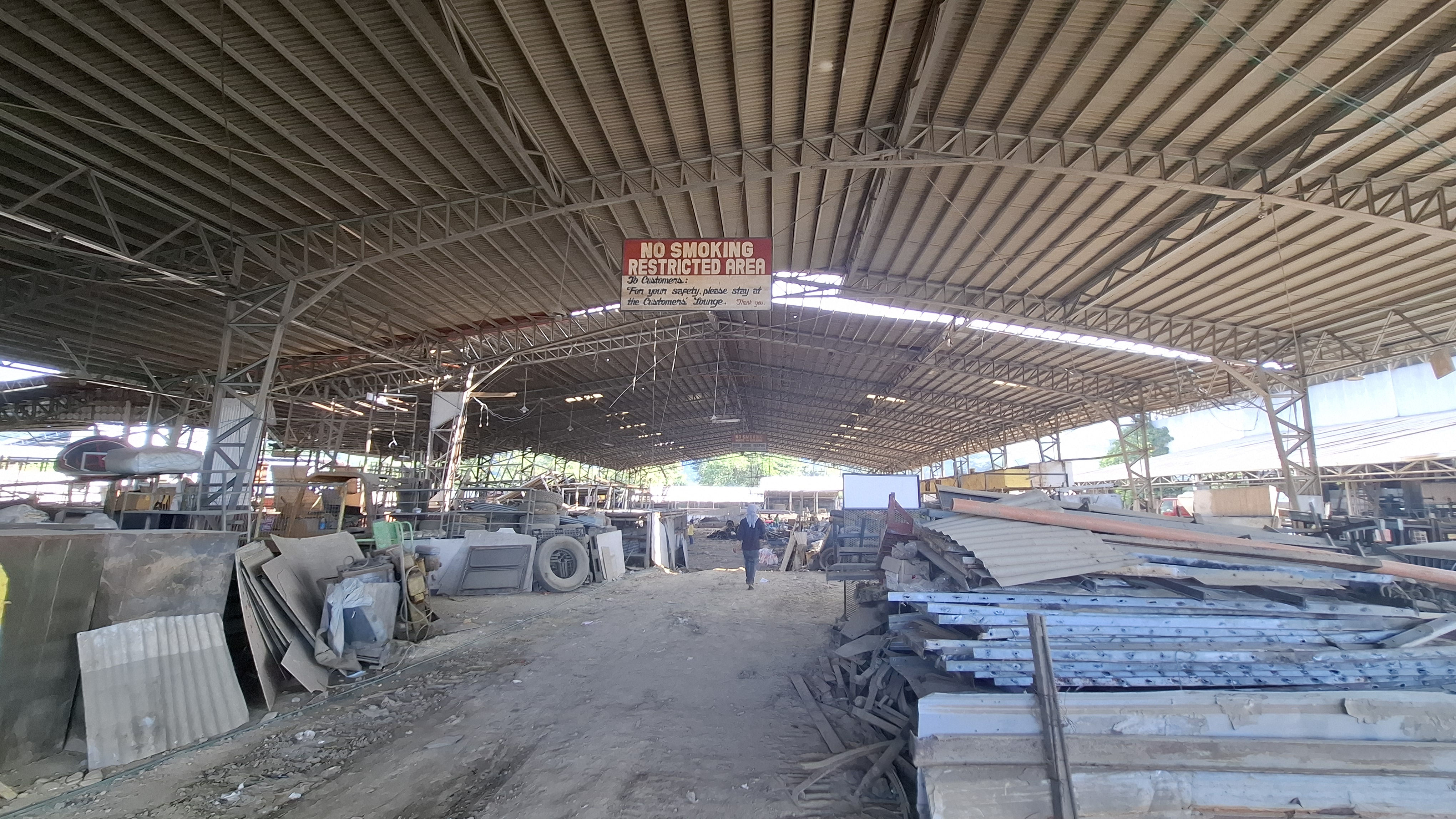 5,000sqm Warehouse for Lease in Cagayan de Oro City, along the highway. https://rent.ph/uploads/0012/12710/2025/11/04/1000016463.jpg