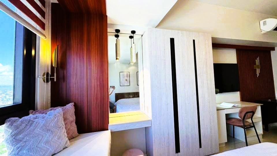 Mandani Bay Suites Tower 2 Studio – Fully Furnished, Ready to Move In! https://rent.ph/uploads/0013/13101/2026/03/24/mbs-t2-l1.jpg