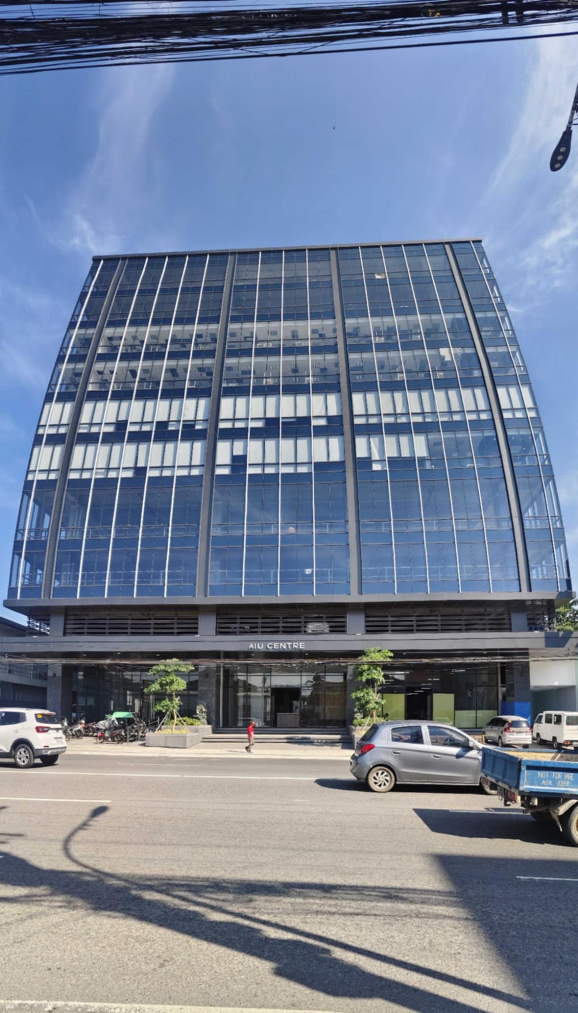 Ground floor Commercial Space https://rent.ph/uploads/0013/13214/2025/08/25/1000076359.jpg
