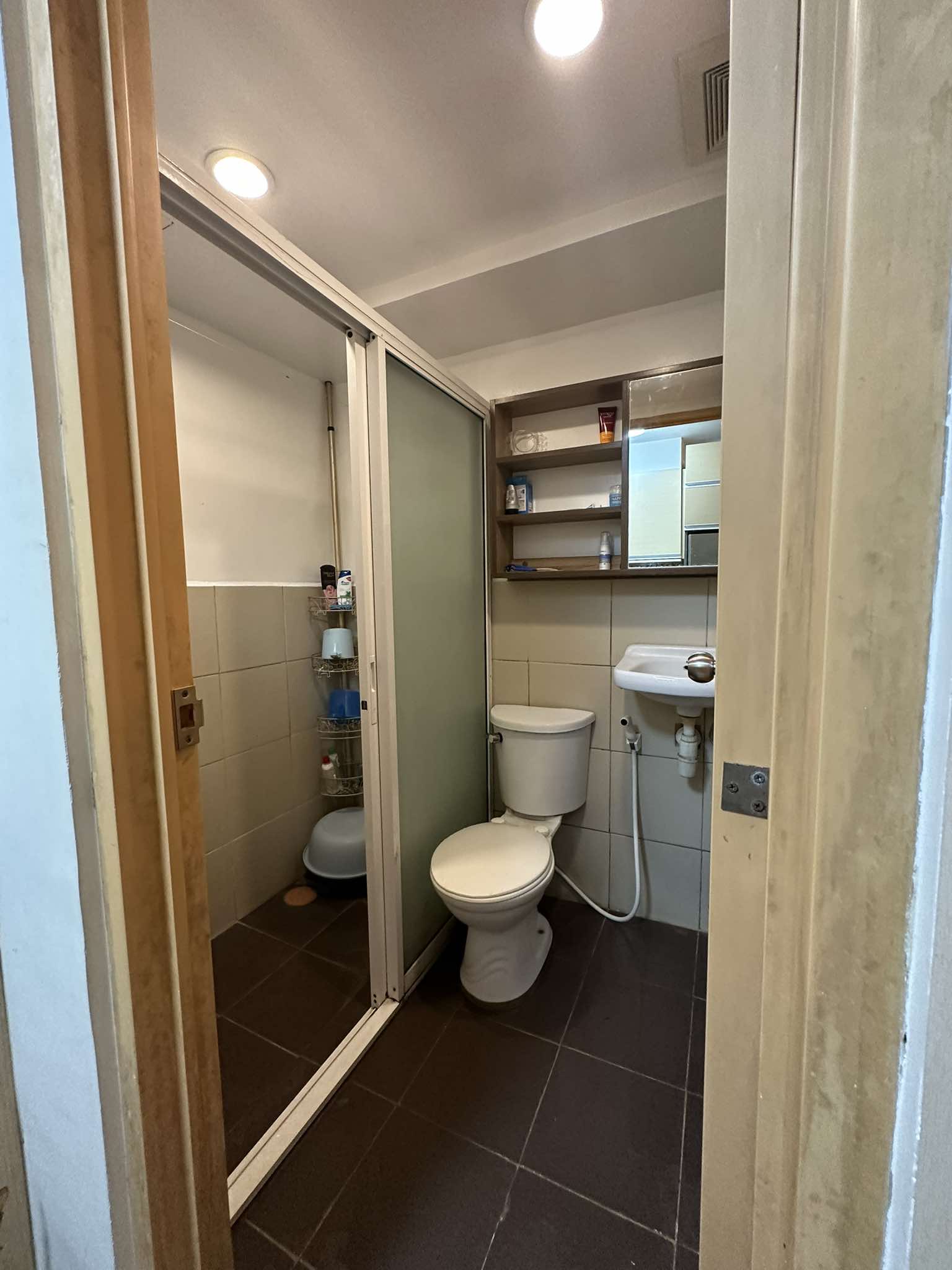 Budget-Friendly Studio Unit in Deca Homes Tisa | ₱35,000 Deal! https://rent.ph/uploads/0013/13433/2025/07/07/494356907-716658910696322-7181650854046566140-n-1.jpg
