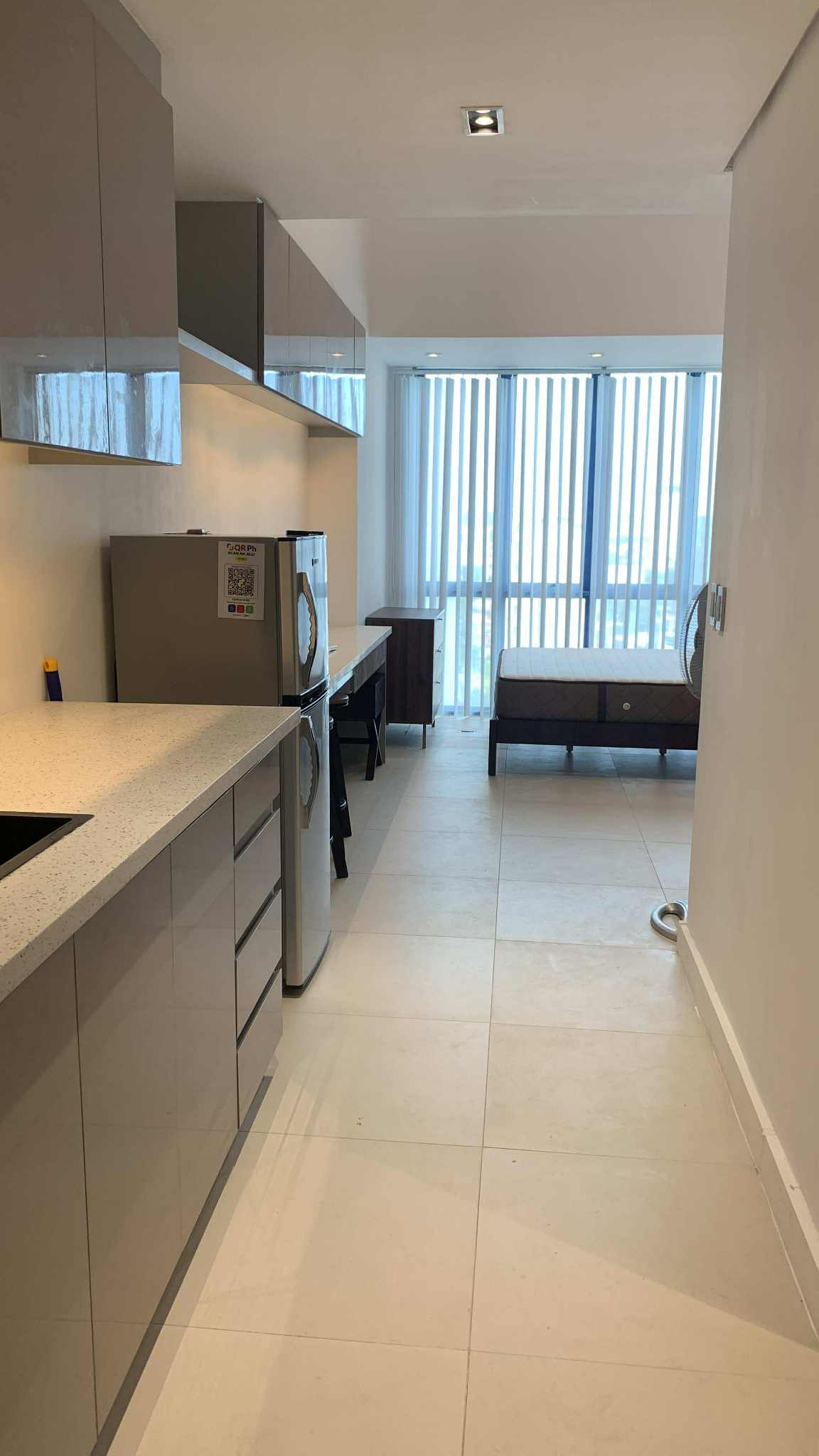 Semi-furnished Studio Condo unit for rent https://rent.ph/uploads/0013/13553/2026/02/18/623677136-1385723686034315-8384678838543565024-n1.jpg