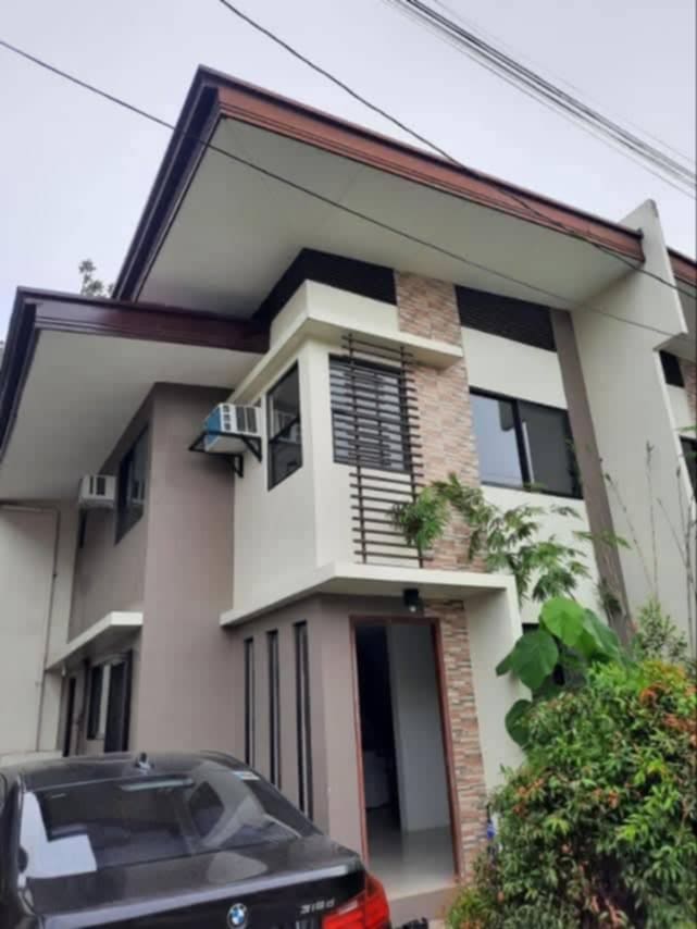 Duplex House For Rent https://rent.ph/uploads/0013/13554/2025/11/28/6f7814c0-9bdc-4e65-8521-d0dcbc3a153c.jpg