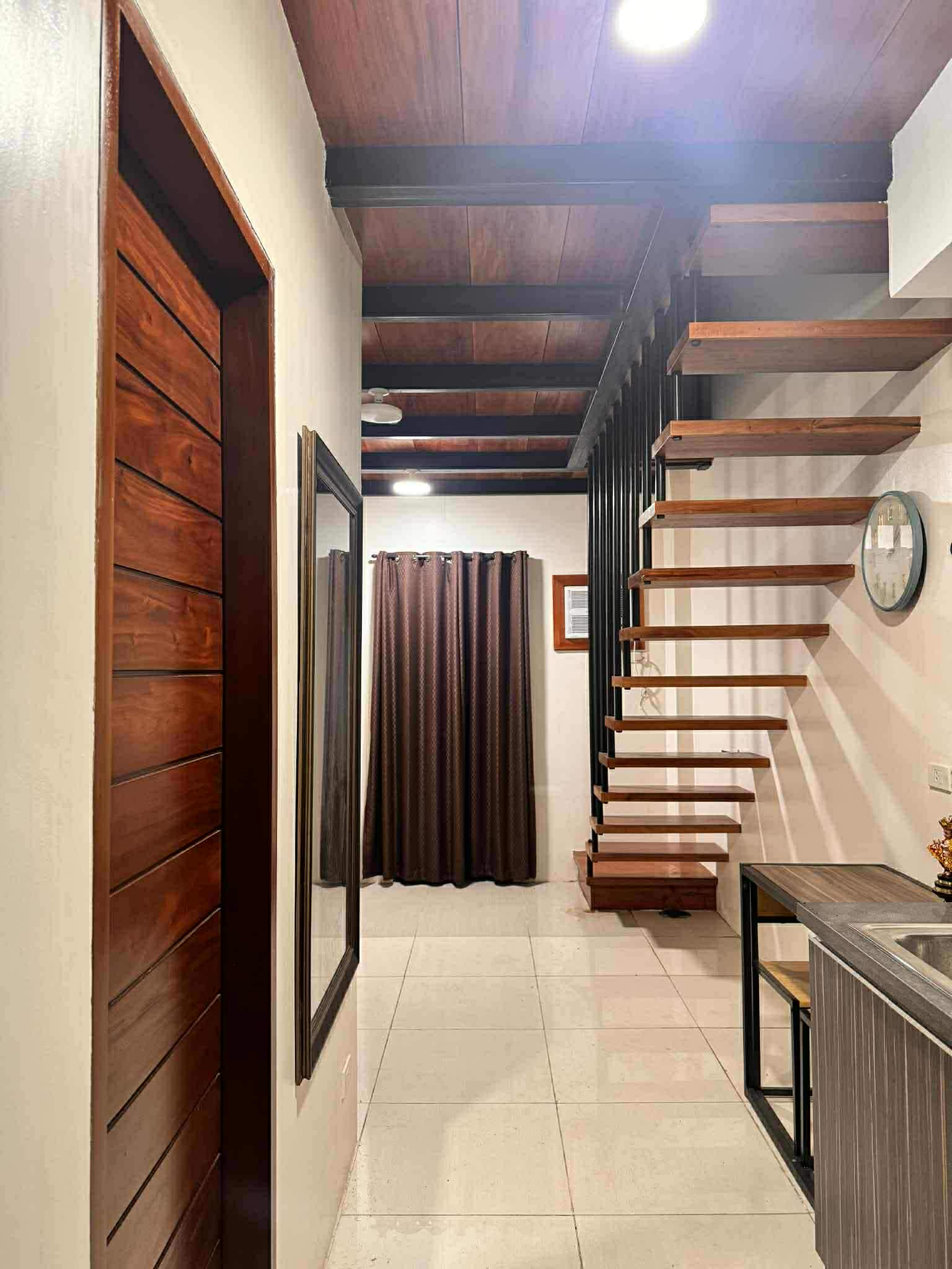 STUDIO LOFT TYPE FOR RENT https://rent.ph/uploads/0013/13678/2026/04/03/attcpsuygrxkhxslcg03uwvstcbtbo3nklwbrvp7wygwjs.jpeg