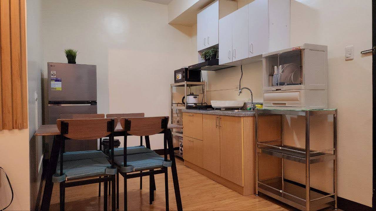 Contemporary 1BR Residence https://rent.ph/uploads/0015/15526/2026/01/07/unnamed-4.jpg