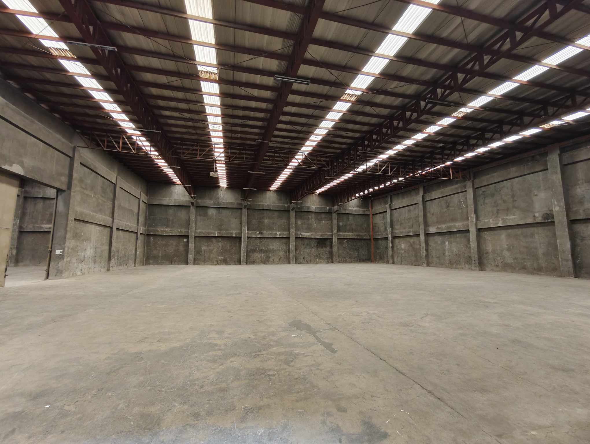 Streamline Your Supply Chain with the Perfect Storage Solution! https://rent.ph/uploads/0016/16244/2025/05/31/warehouse-for-rent-in-mandaue-city-cebu-2.jpg