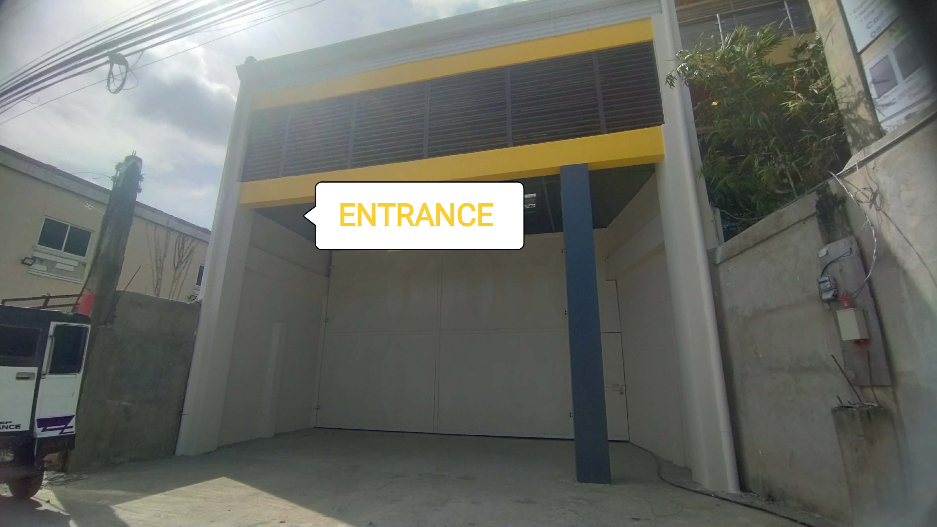 WAREHOUSE FOR RENT ALONG THE HIGHWAY https://rent.ph/uploads/0018/18764/2026/03/24/attyds4jlwuw2ptfcgpd19ybtqosg3cbgce8cqxzphskyy.jpeg