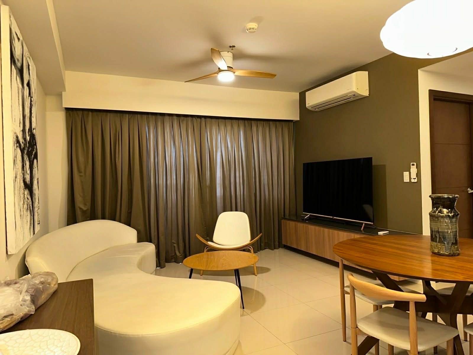 FOR RENT | ALCOVES CONDOMINIUM (Ayala Center Cebu) https://rent.ph/uploads/0019/19266/2026/02/21/620145448-1221072240160000-1201755033900693438-n.jpg