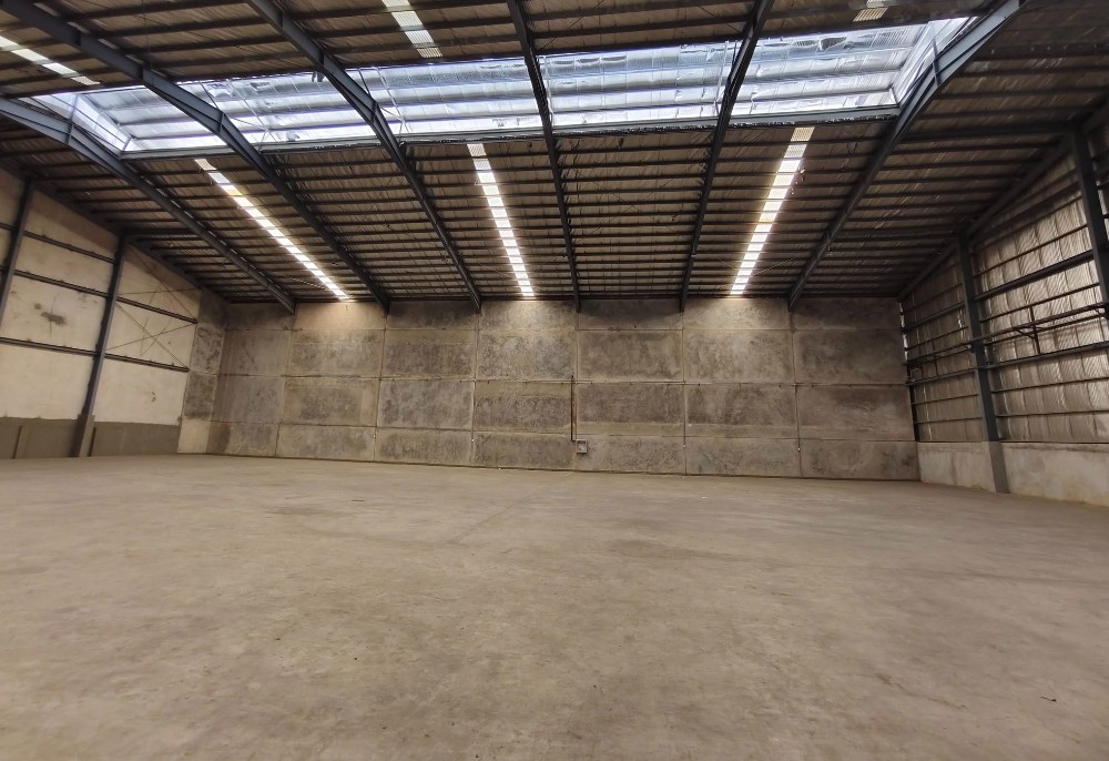 FOR RENT: Heavy-Duty Warehouse in Mandaue City, Cebu https://rent.ph/uploads/0019/19638/2025/06/01/warehouse-for-rent-in-cebu-21-1.jpg