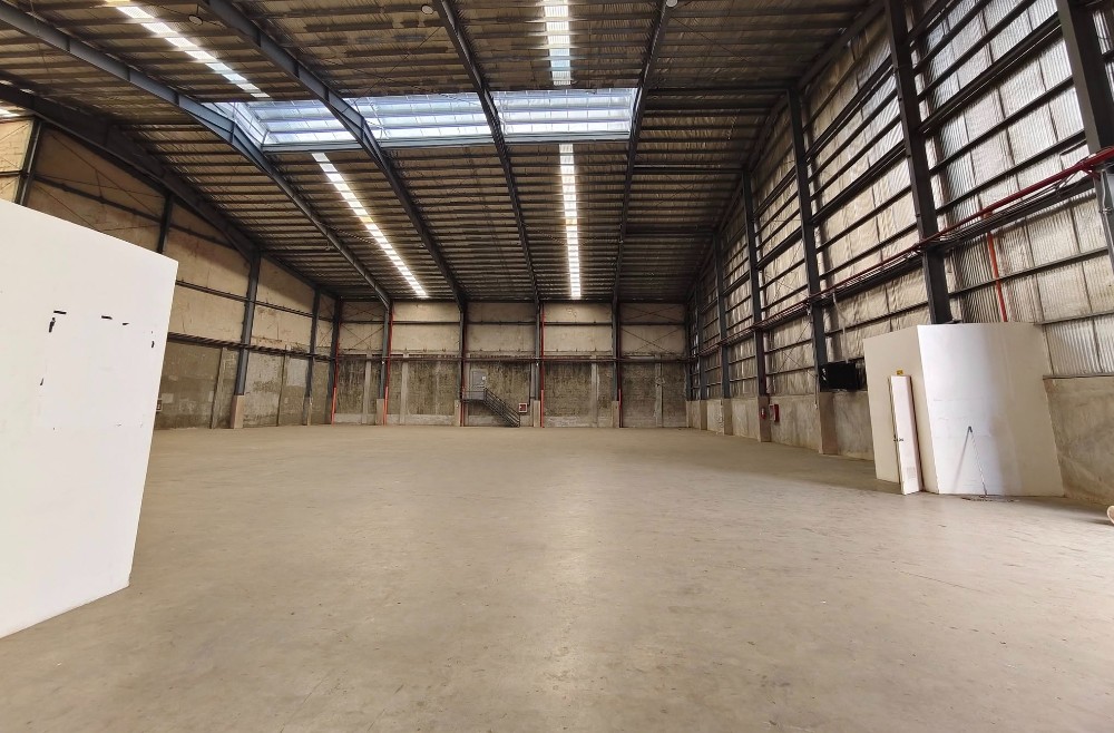 HEAVY-DUTY WAREHOUSE FOR RENT – BUILT TO PERFORM https://rent.ph/uploads/0019/19638/2025/06/02/warehouse-for-rent-in-cebu-2-1.jpg