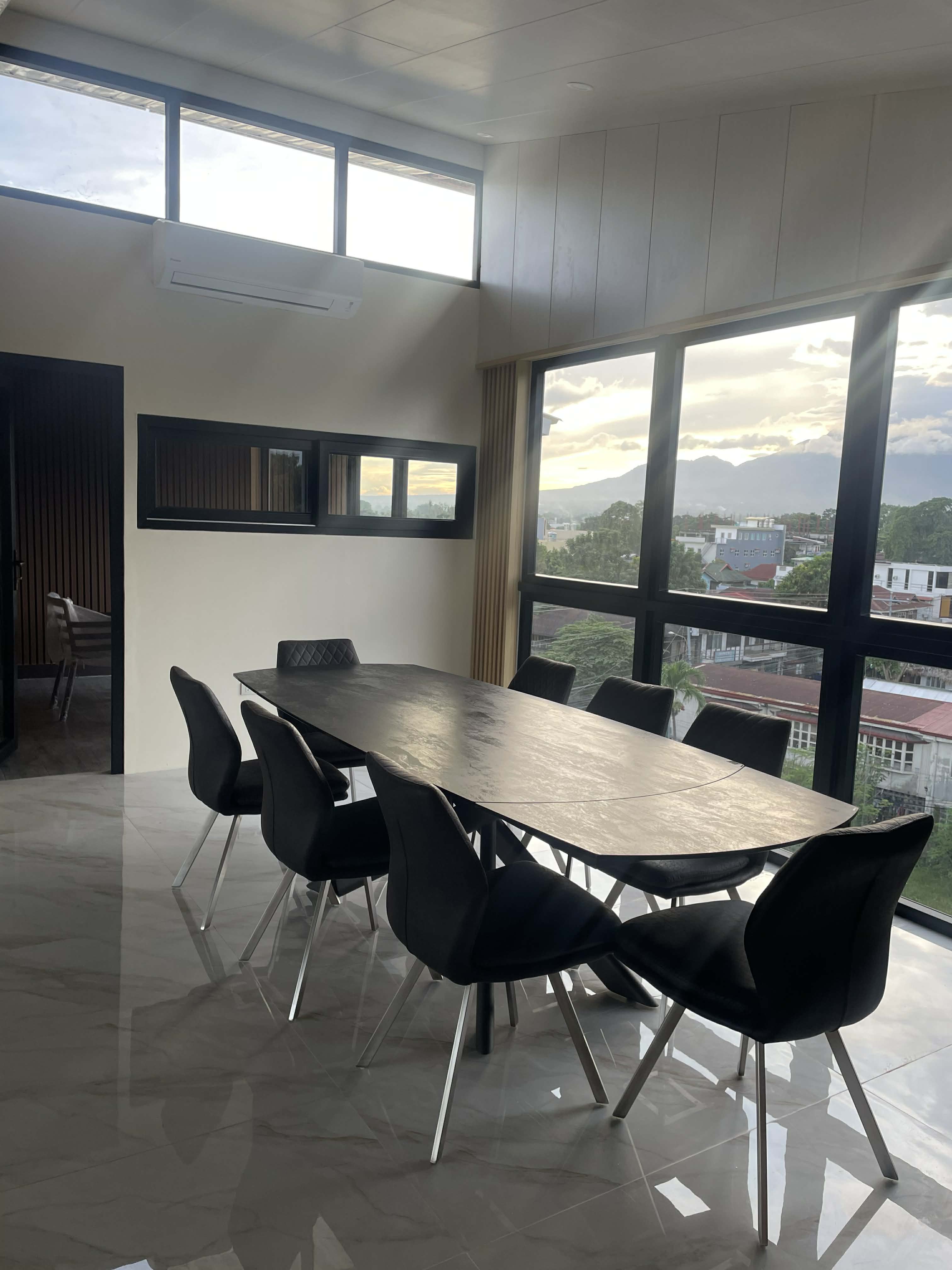 For RENT: Penthouse https://rent.ph/uploads/0019/19747/2025/12/28/145bd6af-8ef8-491f-9766-44ca41b89016.jpg