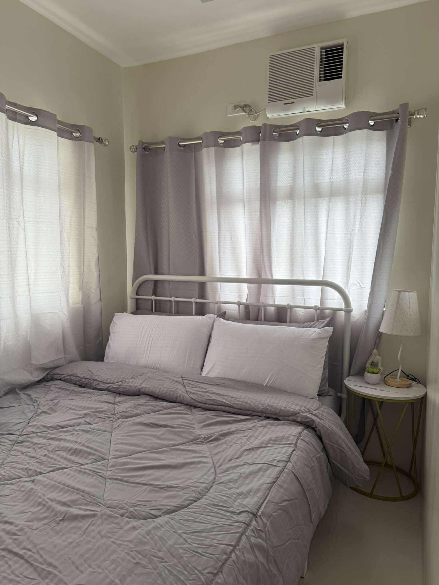 1Bed room-Condominium https://rent.ph/uploads/0019/19777/2025/06/19/1000001208.jpg