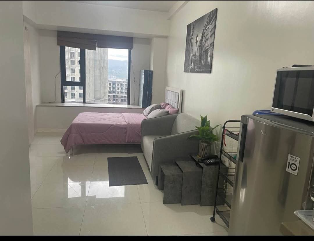 Studio-Condominium https://rent.ph/uploads/0019/19777/2025/12/06/1000028333.jpg