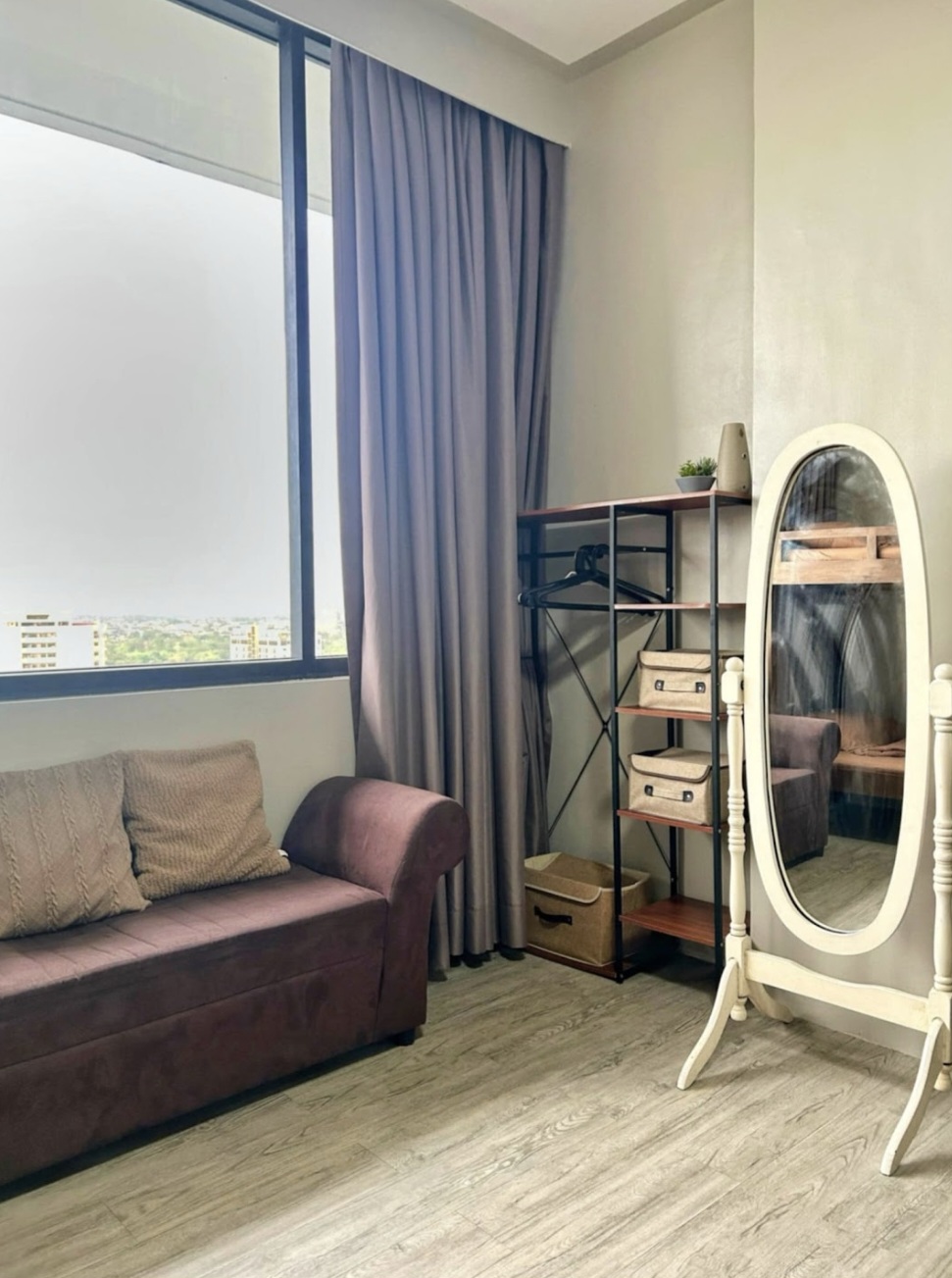 Studio-Condominium https://rent.ph/uploads/0019/19777/2026/03/20/1000042975.jpg