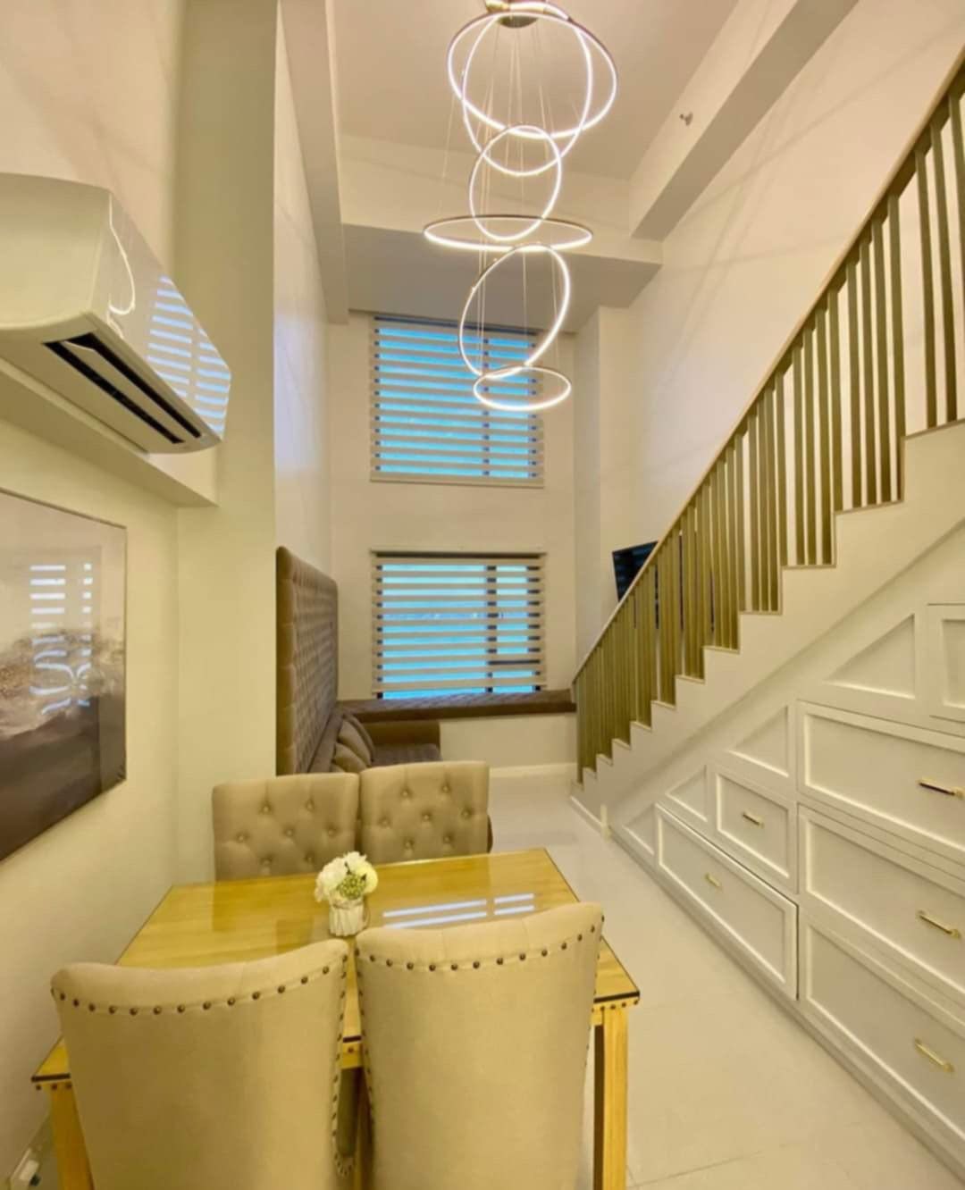 Fully Furnished 1-Bedroom Loft at Mandani Bay https://rent.ph/uploads/0020/20456/2025/10/11/542754540-741879042007680-59920645276963035-n.jpg