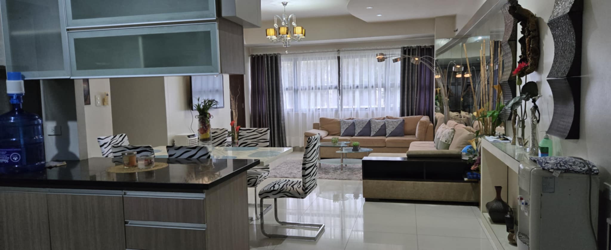 3BR Fully furnished for RENT in Avalon Condominium Cebu, Cebu Business Park https://rent.ph/uploads/0020/20483/2025/06/27/15.jpg