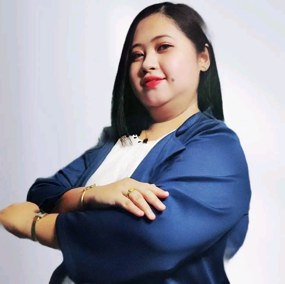 Mary an Tuzon