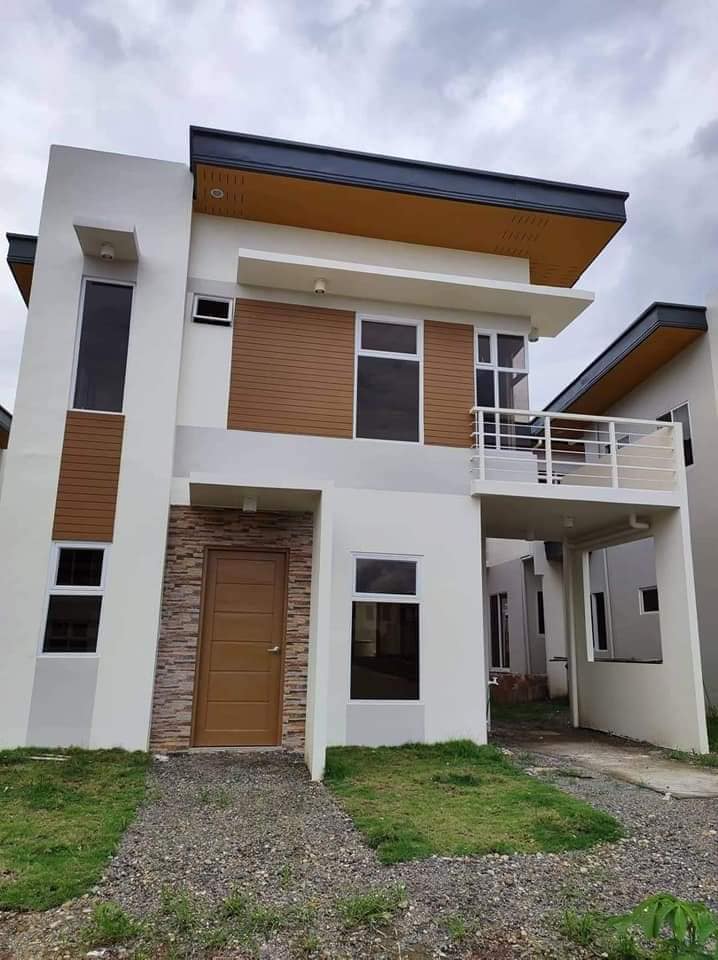 FOR RENT – Velmiro Uptown CDO P1(Corner unit) https://rent.ph/uploads/0022/22043/2025/11/03/cdc679bebbe282e170ab6fe0dca8445e.jpg